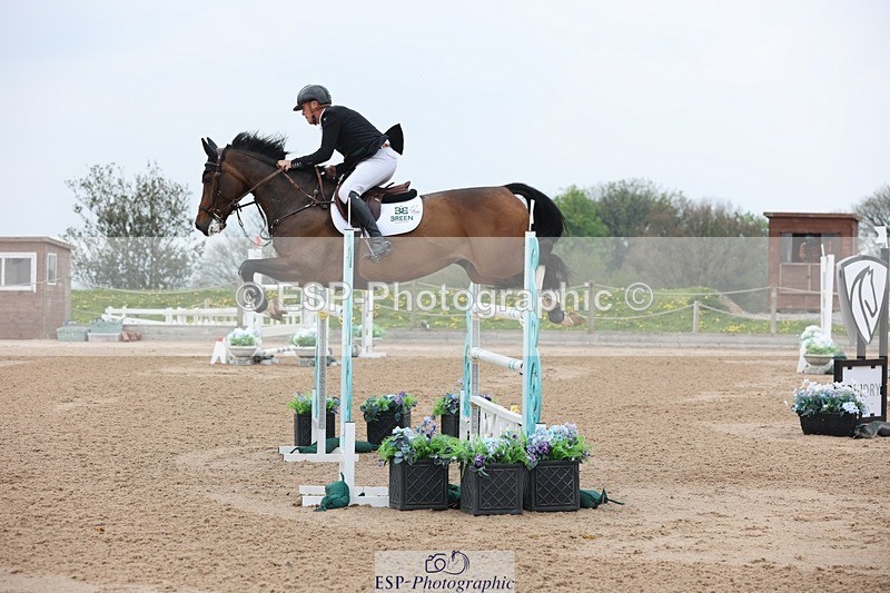 250424-121112-05260 - Cls 1 - 2 Star Small Tour