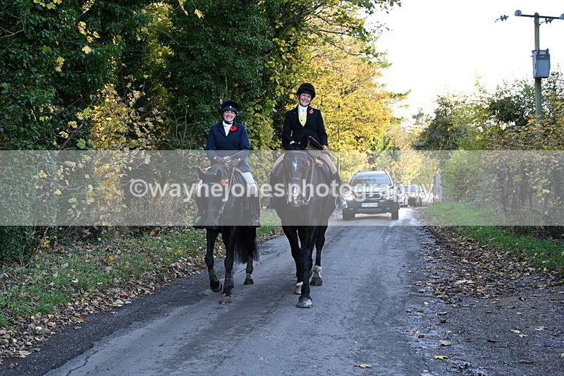 WJ6_9833 - Walk Home