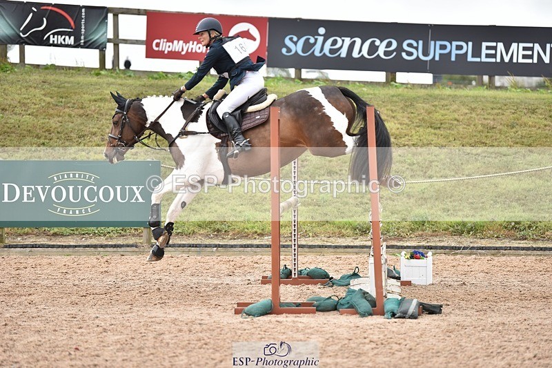 250830-115548-00828 - A-016-Rachael.Whittaker