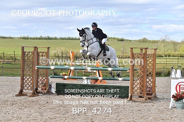 BPP_4274 - CLASS 8 FRI Senior Foxhunter/ 1.20m Open