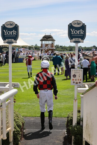 yr09072022r1-13 - Race 1 1.45pm John Smith's Racing Stakes
