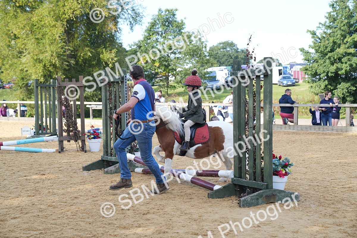 SBM_61305 - J1 - Mini Tour Junior Pony Lead Rein 30cm Championship