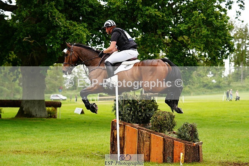 240525-171930-19101 - 272-PRIORSPARK_ROYAL_RIFF-RAFF-Jesse_Campbell