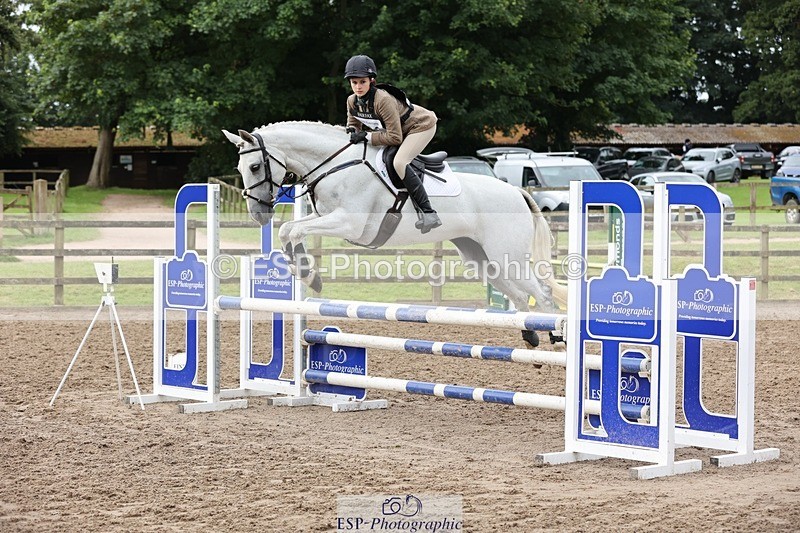 240803-101709-00473 - 106-Issy_Perry-DATE_NIGHT