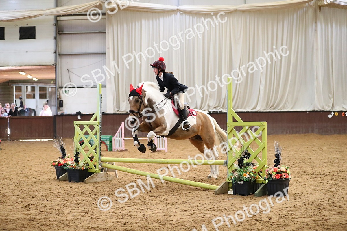 SBM_001306 - Class 3 - Horse & Hound