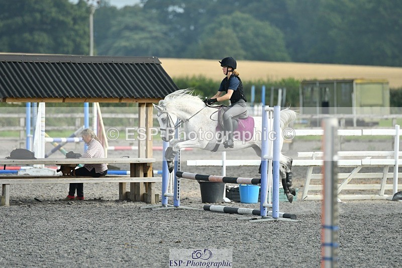 230817-094133-00223 - Theo's 1st Group - Arena