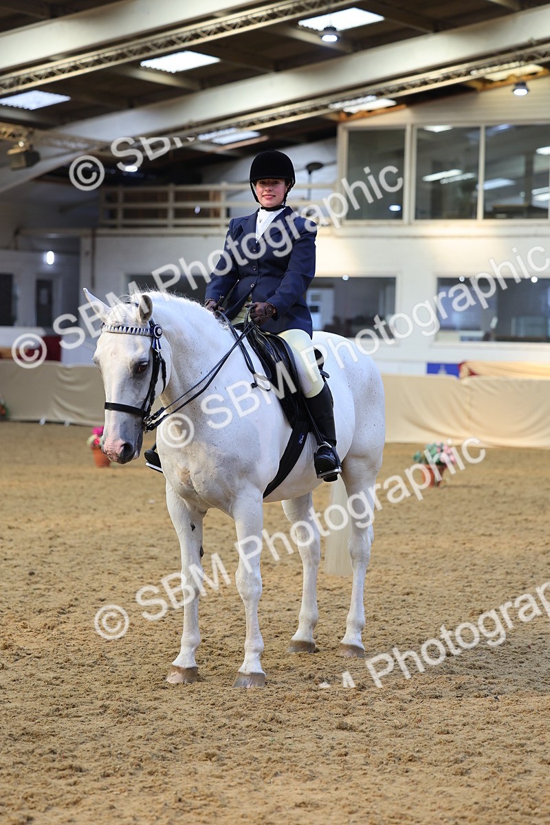 SBM_24616 - Class 906 - Supreme Final - Ridden Pre Vet
