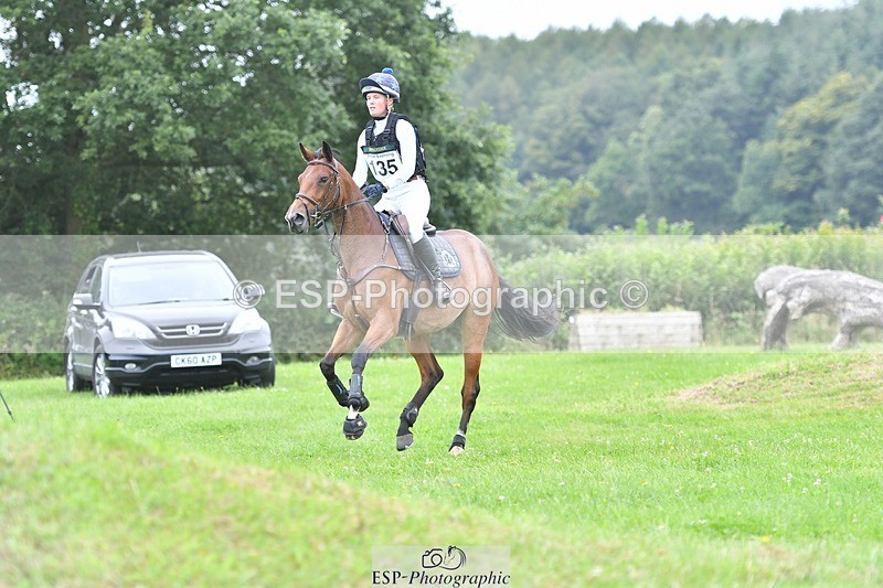 240803-111019-01545 - 135-Valentine_Emsens-CHELLY_BABY_Z