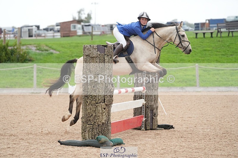 250920-114601-00792 - Cls 9 Pony Newcomers and 1m