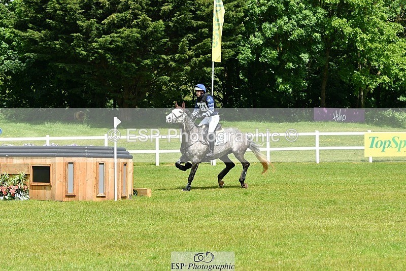 230528-134048-17260 - 461-SAUNDERSCOURT_AMBASSADOR-Adam_Trew-XC