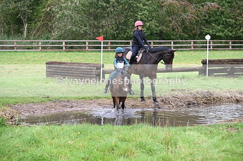 WJ6_3066 - Time at Photographer 11:01 to 11:20