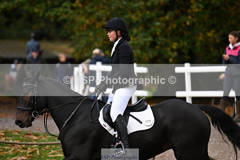 251024A-102353-06424 - B-136-Sophie.Jackson