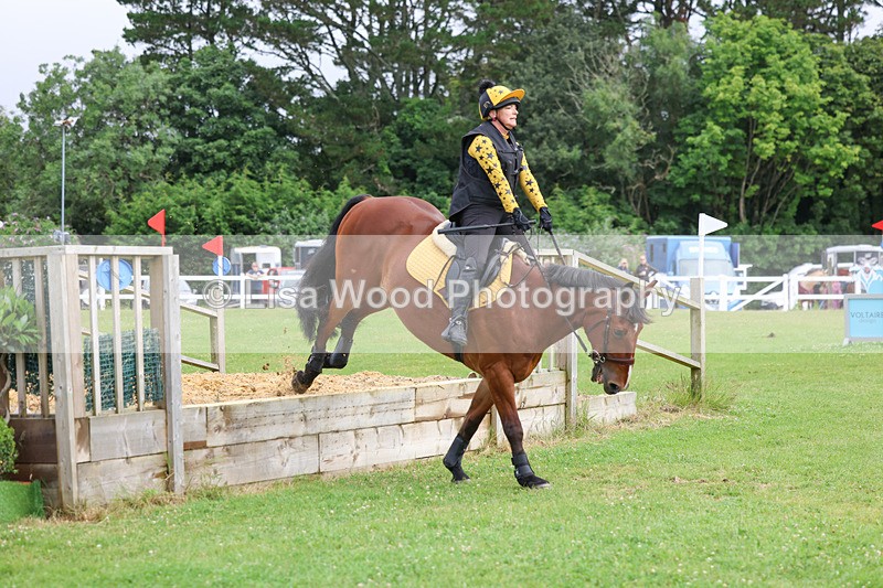 3E7A1026 - Class 4: 70cm Senior