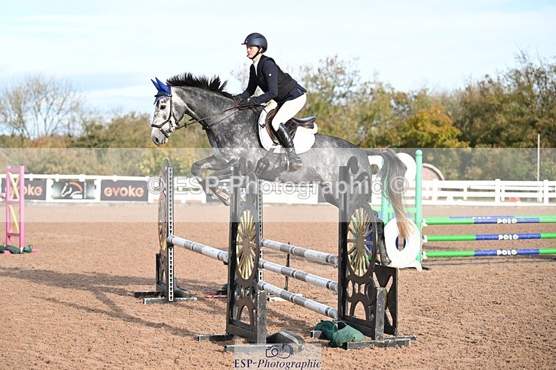 251022-100826-00016 - Clear Round & Cls 1 Brit Nov 90cm