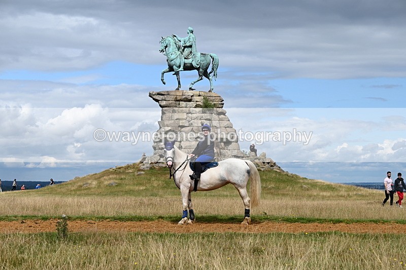 DSC_8943 - Time at Statue 14:33 to 15:10