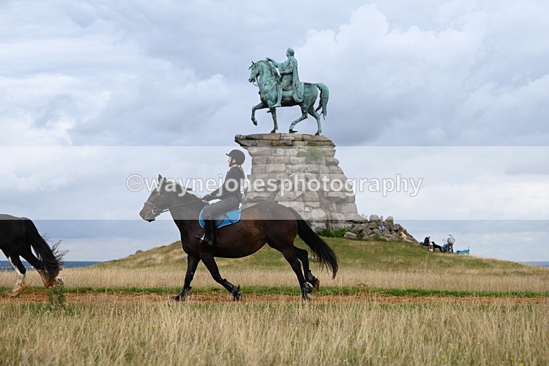 DSC_5107 - Time at Statue 11:10 to 11:42
