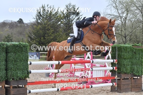 BPP_0541 - CLASS 4 FRI Senior Newcomers/ 1.10m Open