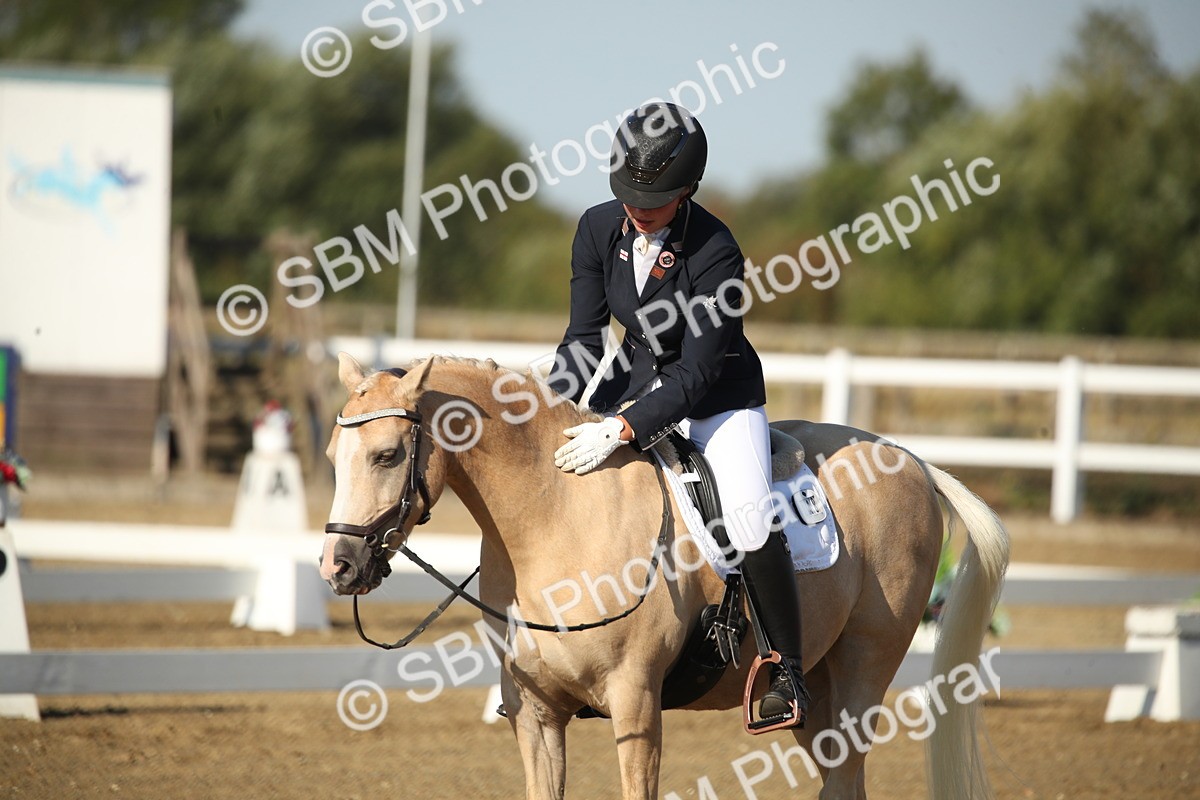 SBM_004470 - Class 11 - Novice 5 - 9.0010.03