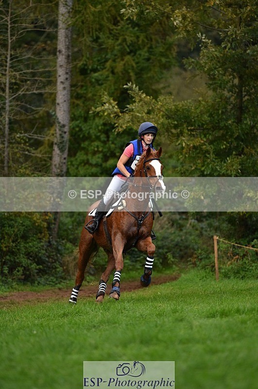231022-132010-28850 - 322-BALLYBOLGER.LIONMAN-Sarah.Perry-XC
