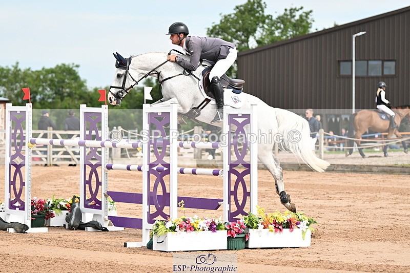 240721A-092833-16860 - Cls 20, 1 Star Gold Tour Jump Off and Presentations