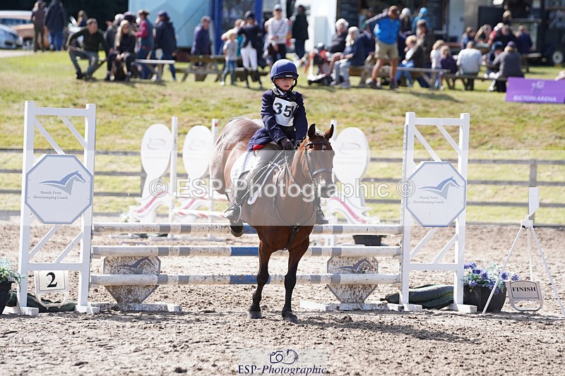 240824X-145614-28582 - 80cm Round 1 14.00 to 15.30