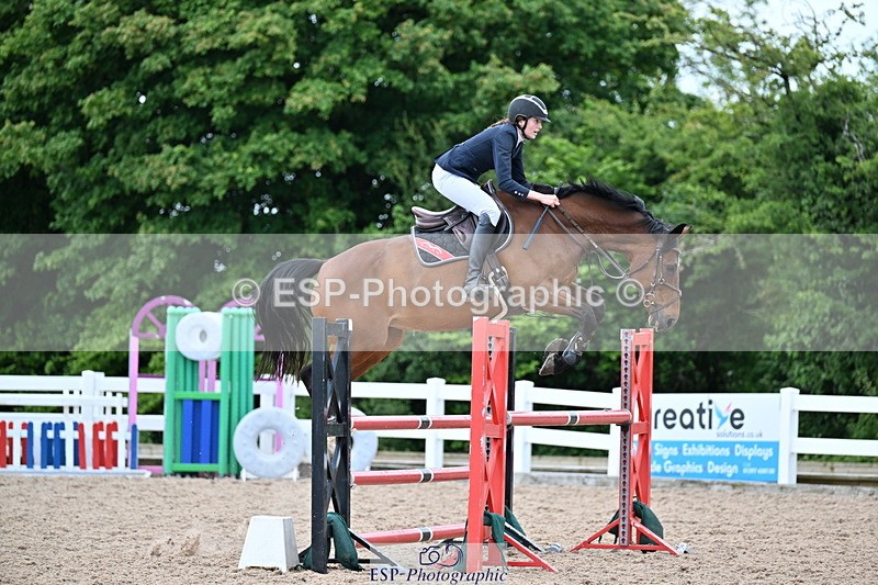 240605A-125327-00424 - Cls 3 Snr 1.05m Open