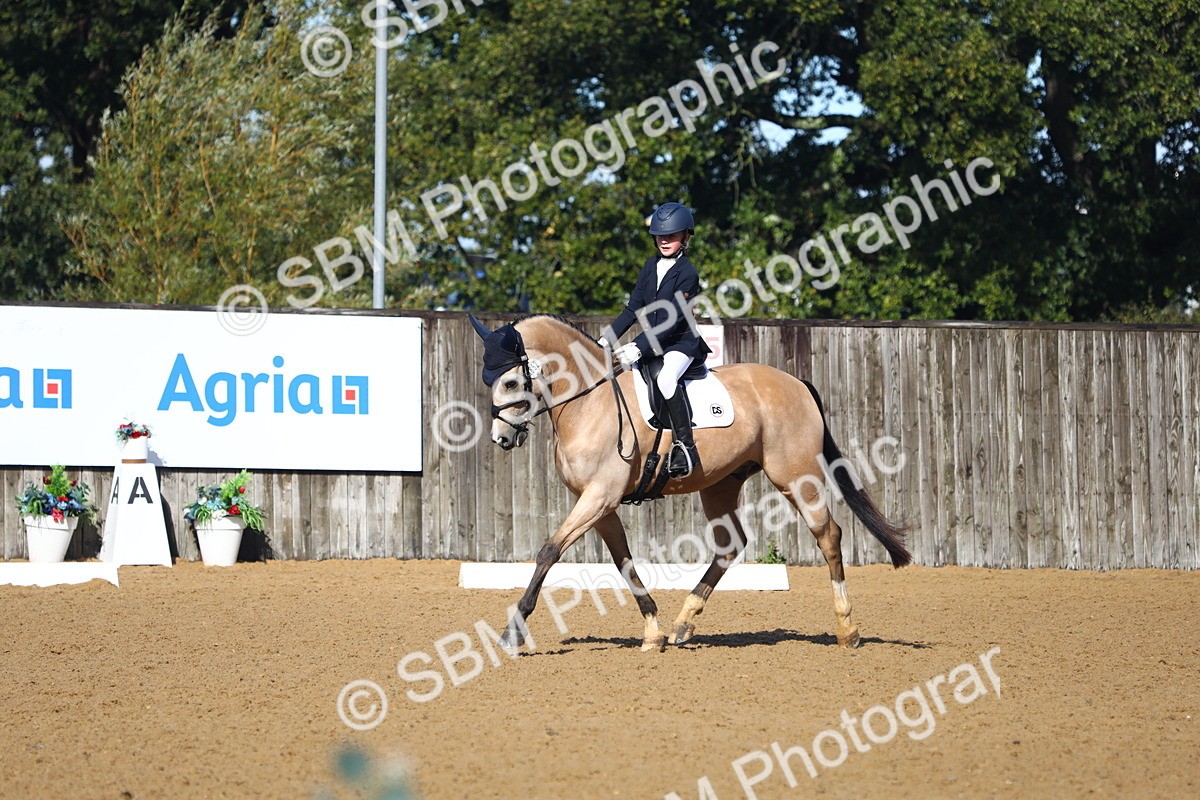 SBM_38955 - D21 - Junior Championship Intro 1