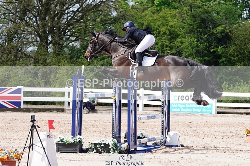 250427-111946-16185 - Cls 4 - 2 Star Small Tour