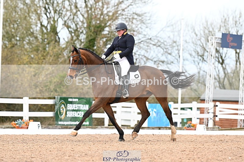 240218A-121945-07097 - 201-Emily.farleigh-Wake.up