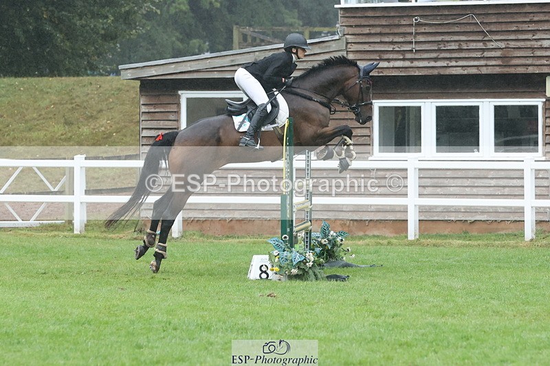 250830A-135457-06830 - Cls 16 Snr Newcomers and 1.10m Open