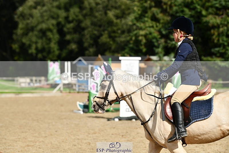 251004A-130439-01120 - Classes 6 & 7 60cm