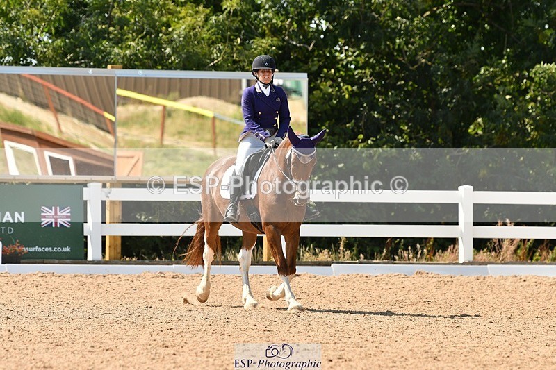 250817-150447-10385 - 182-Natalie.RosewarnePenpont.Fancy.That