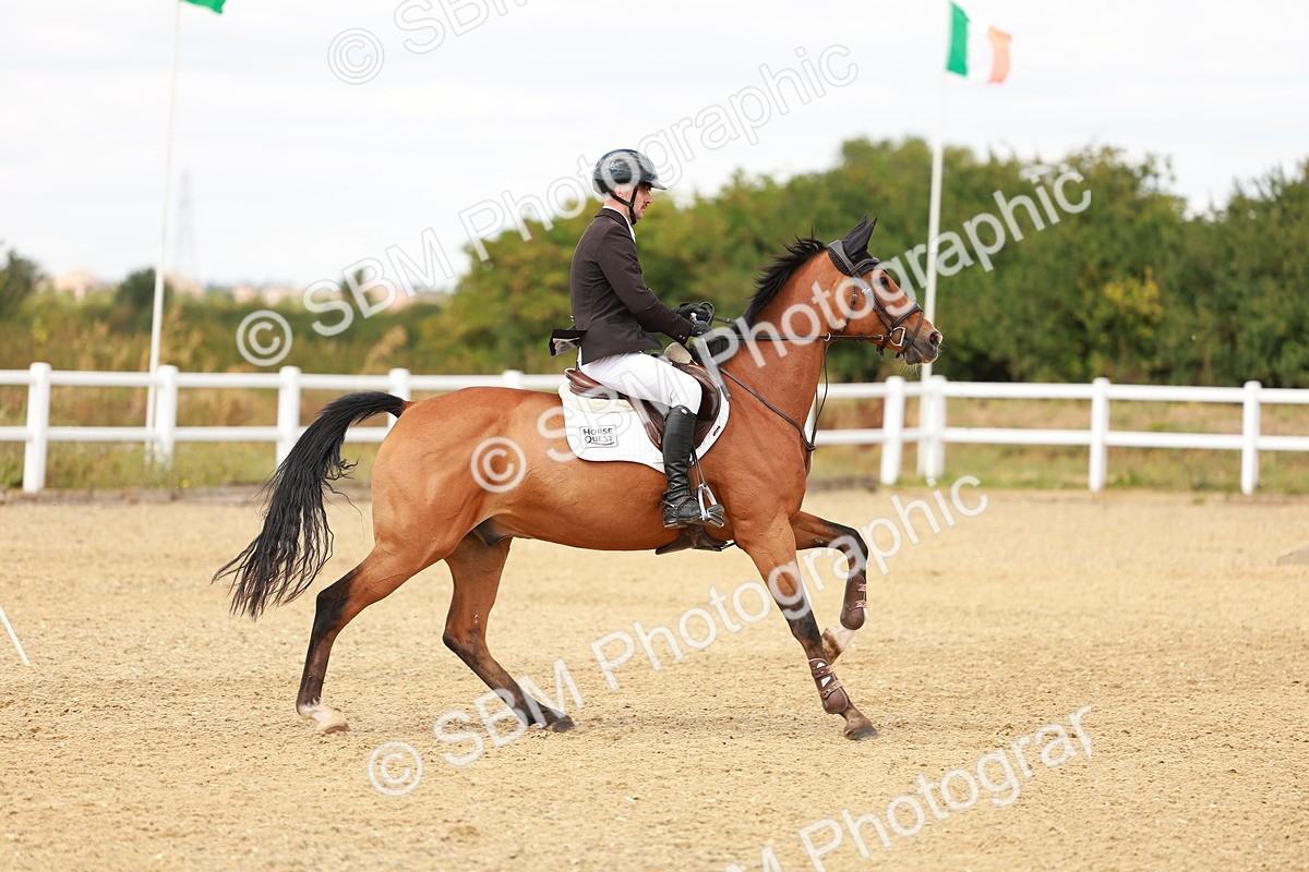SBM_006889 - Class 4 - Senior British Newcomers - 1.10m