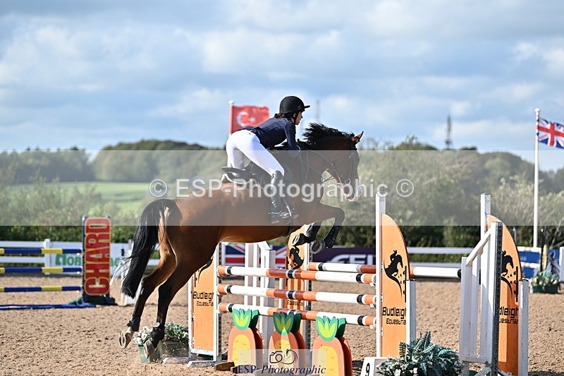 241005A-134003-04073 - SAT Cls 19 1.10m Amateur Quali