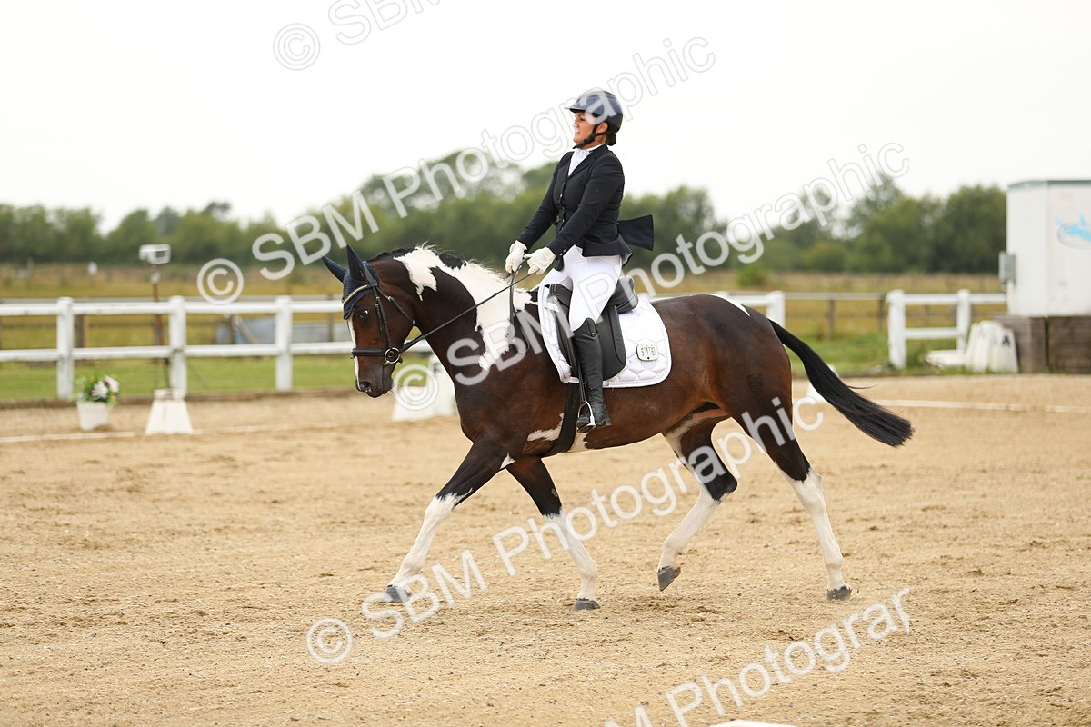SBM_017684 - Class 13 - Novice 23 - 14.27-15.16