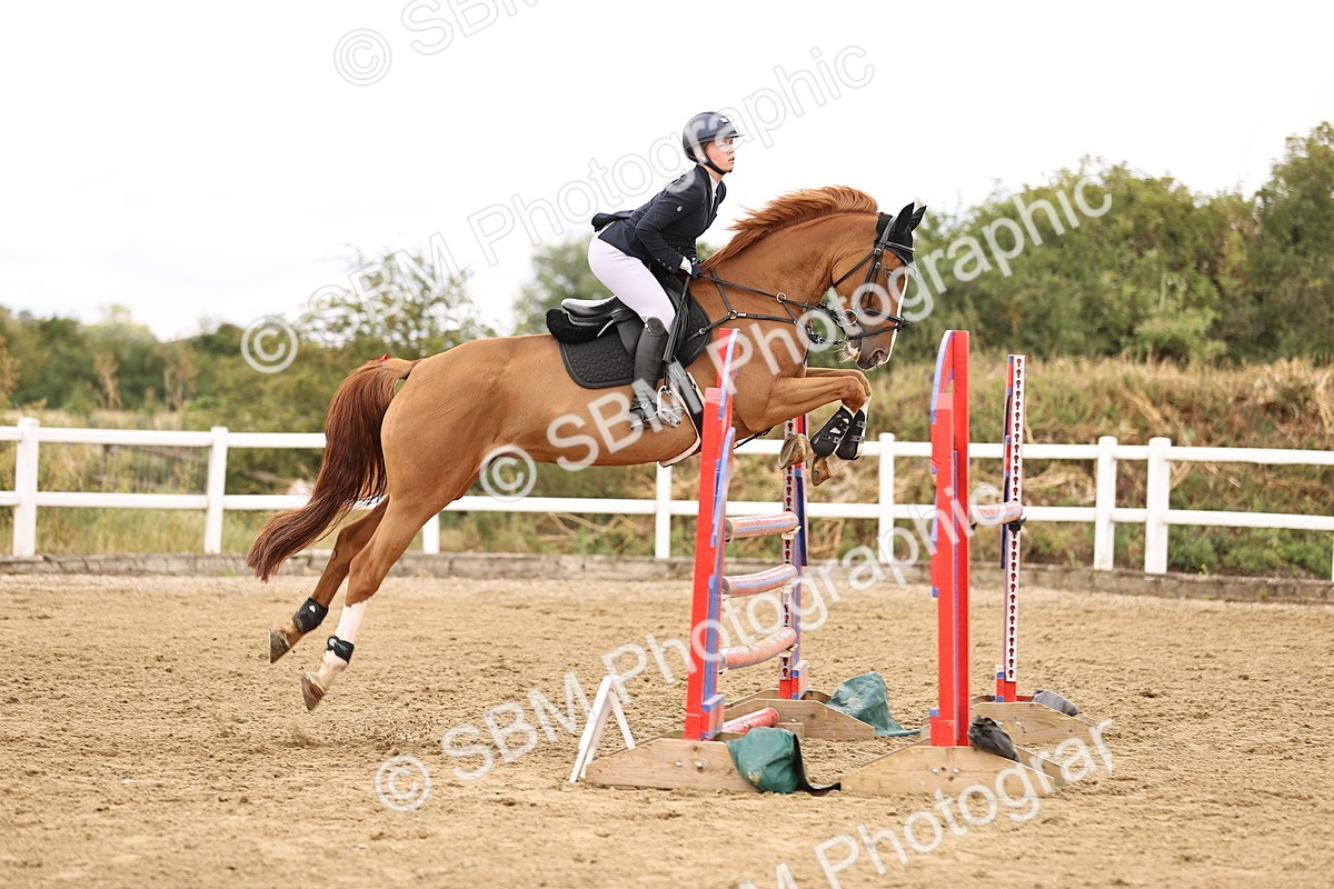 SBM_026900 - Class 13 - Senior Newcomers - 1.10m