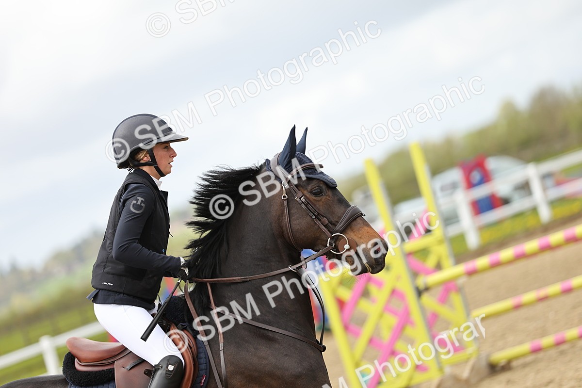 SBM_000254 - Class 2 - Senior British Novice - 90cm