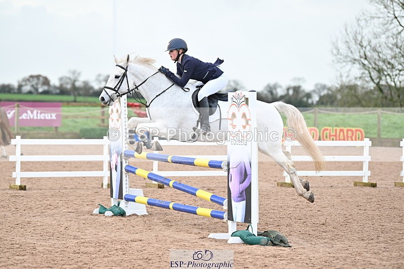 231203A-120054-01029 - Cls 18+19 Club and Schools 90cm