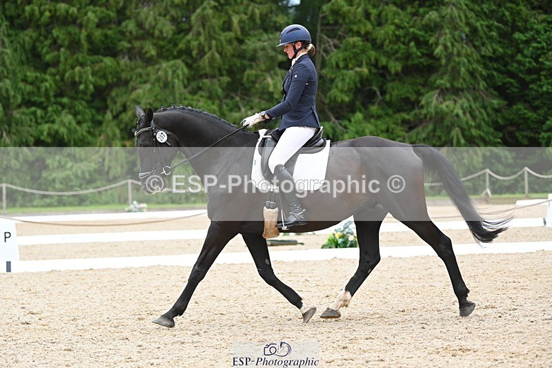 230813-170427-08554 - Cls 14 Medium Silver 16.45 to End