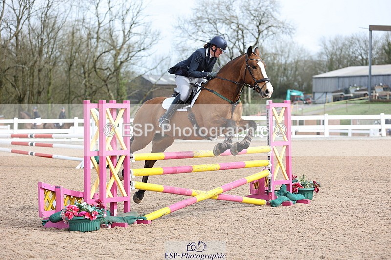 240406A-104613-02855 - Cls 20 British Novice and 90cm Open