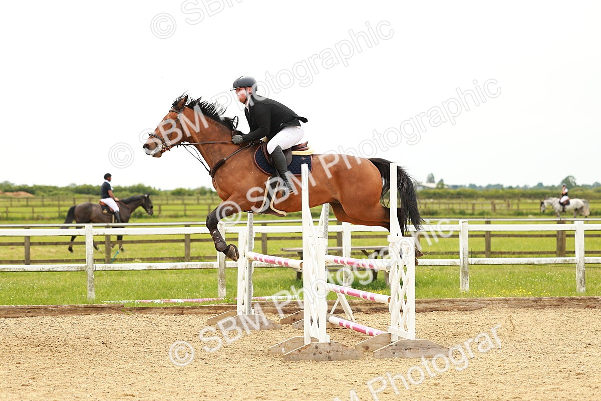 SBM_001715 - Class 3 - Senior Discovery - 1.00m