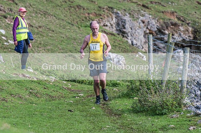 Ilam-750 - Ilam Three Peaks Fell Race (Limestone Series) Sunday 28th September 2025