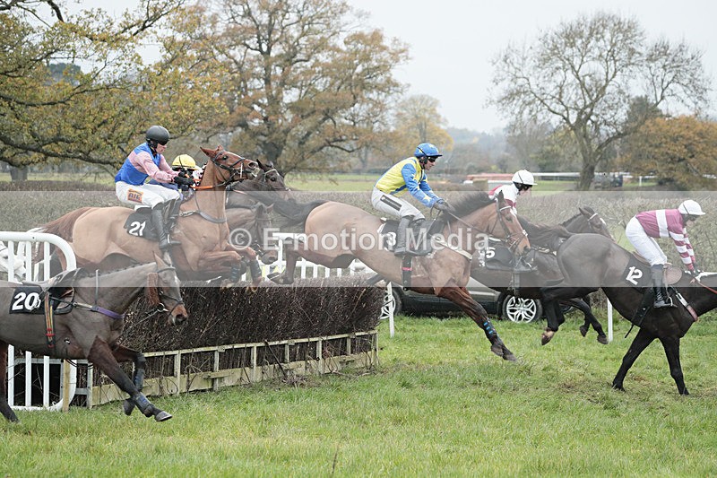 PtP 041222 0849 - Wheatland  Hunt PtP Chaddesley Corbett, Worcs 04/12/22