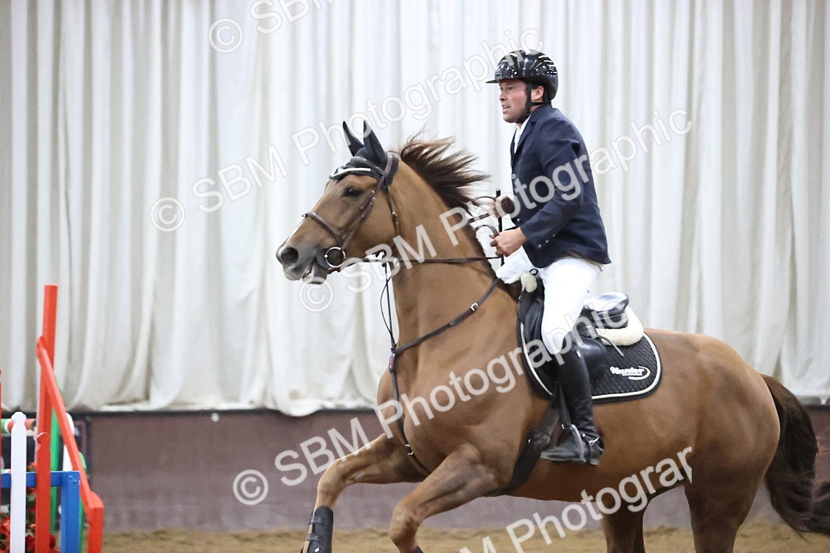SBM_003773 - Class 12 - Senior Foxhunter 1.20m