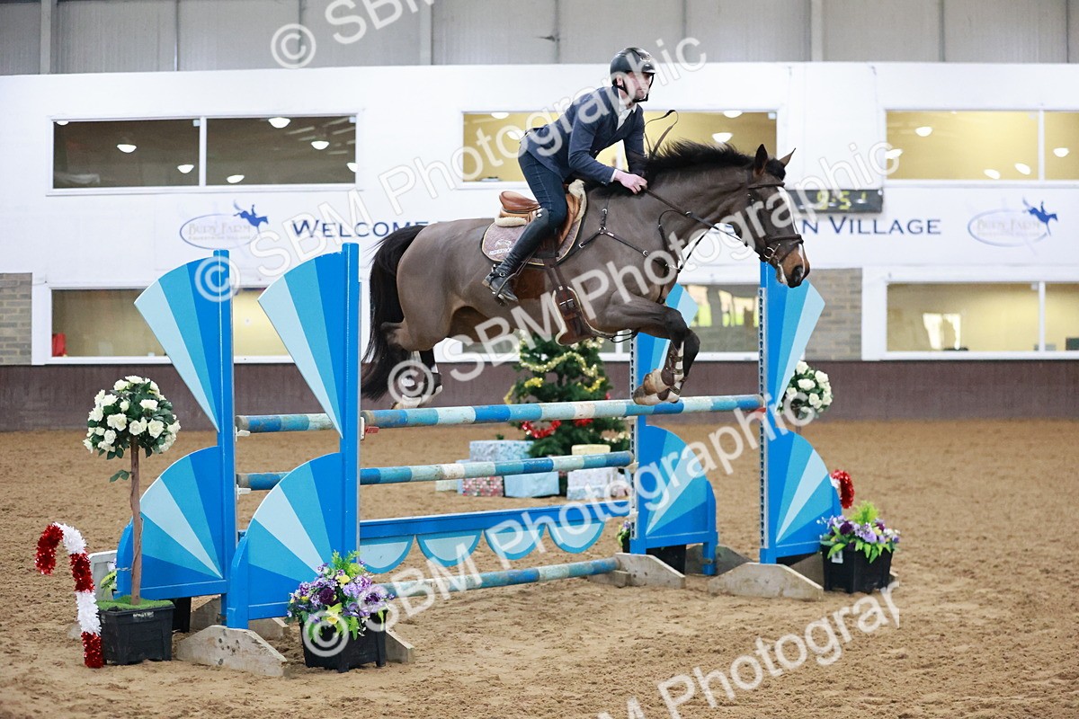 SBM_001247 - Class 5 - Senior Foxhunter 1.20m
