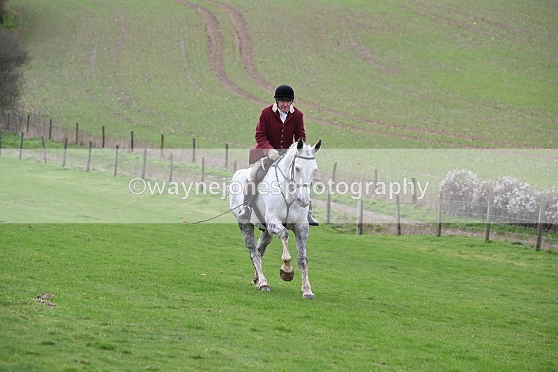 WJ6_9055 - Line Three