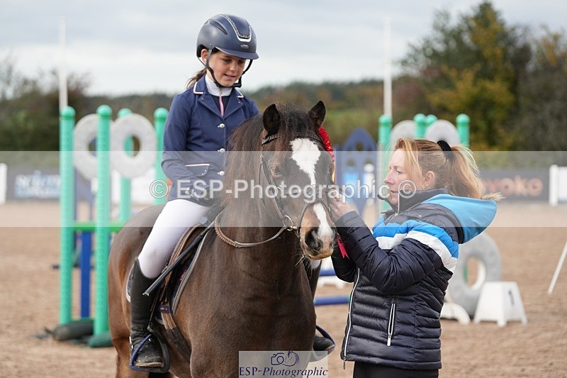 251026-123048-02397 - Cls 4 Pony Winter Novice + 80cm Open