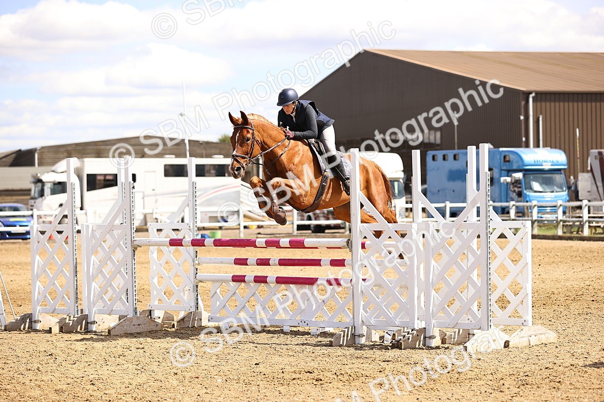 SBM_001332 - Class 6 - Senior Newcomers - 1.10m