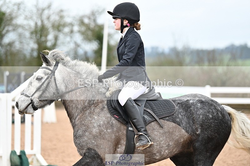 240309A-100528-00015 - Cls 1 Pony Intro 70cm