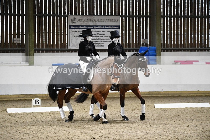 WJ5_9674 - Time 13:04 to 13:41 Fancy Dress DTM